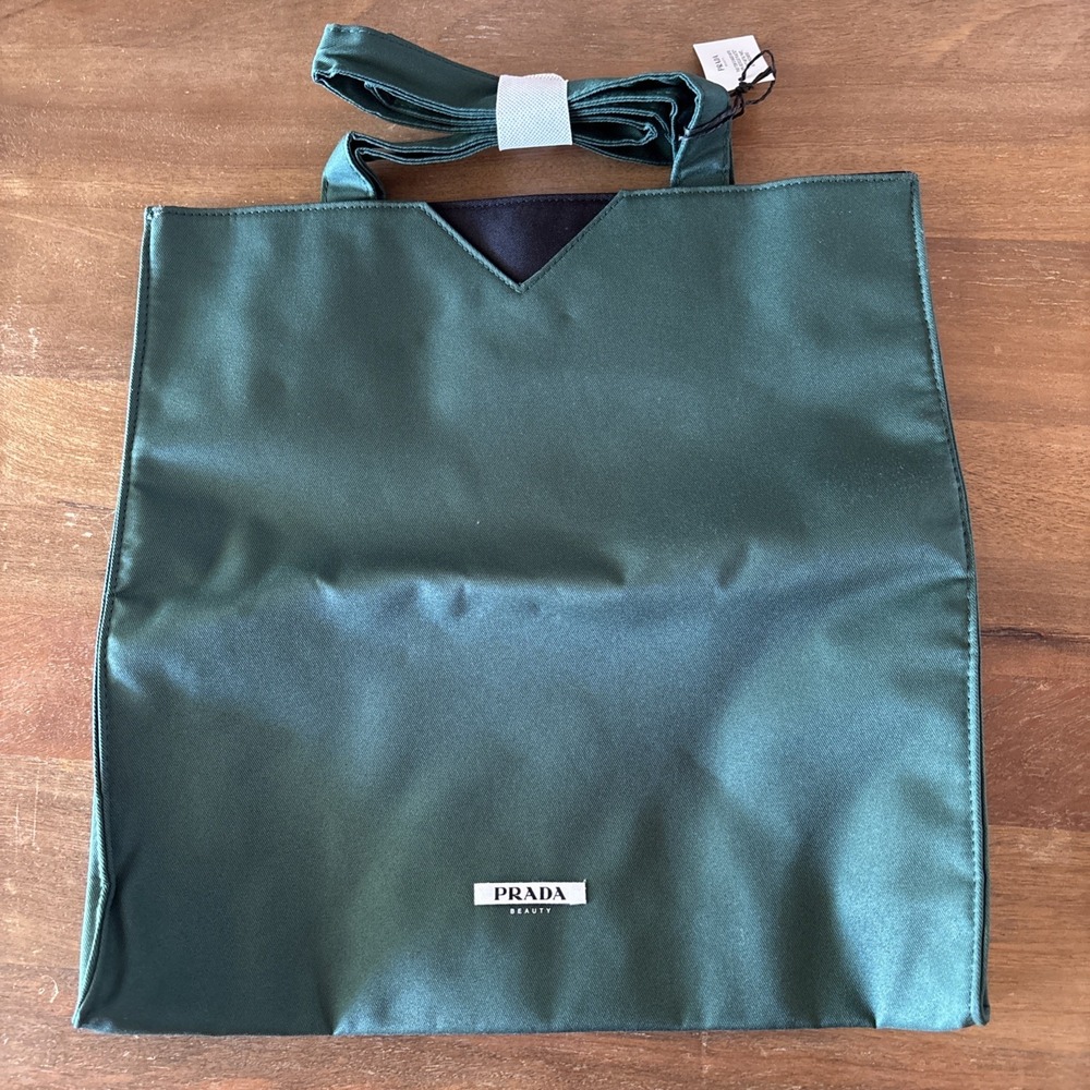 NWT Prada PARADIGME Beauty‎ Green Unisex Tote NEW! Limited Edition